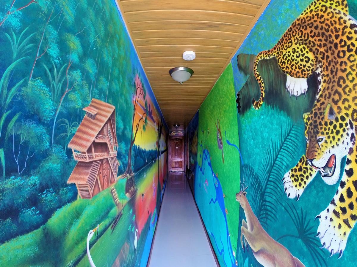 Hostal La Esperanza Летисия Екстериор снимка